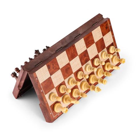 magnetic chess set