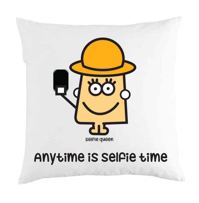 selfie queen cushion
