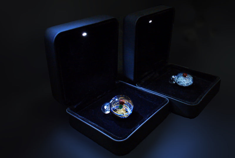 the universal pendant