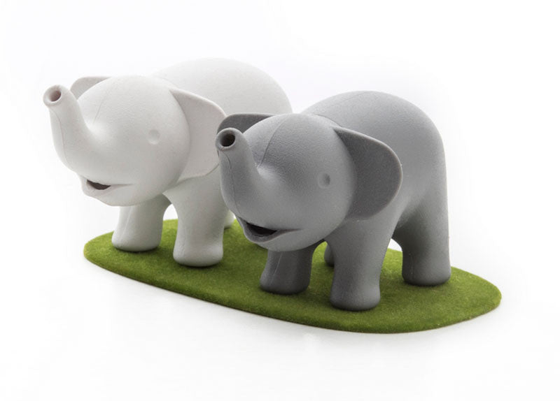 duo elephant salt and pepper set